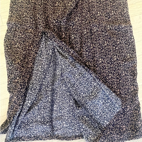 BRAND NEW American Eagle Skirt - Picture 2 of 4